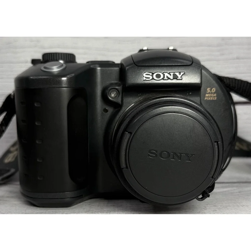 Sony CD Mavica 5MP‎ Digital Camera w/ 3x Optical Zoom MVC-CD500 Disc Error Read